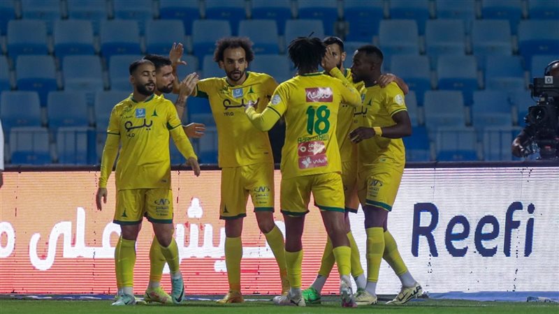 فريق الخليج،فيتو