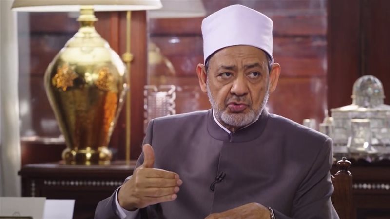 الدكتور أحمد الطيب