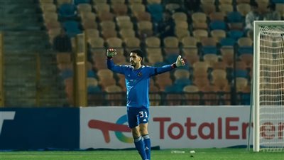 مصطفى شوبير حارس الأهلى يحتفل بعيد ميلاده الـ24