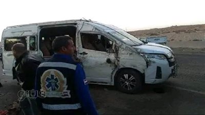إصابة 4 أشخاص في انقلاب سيارة ببئر العبد