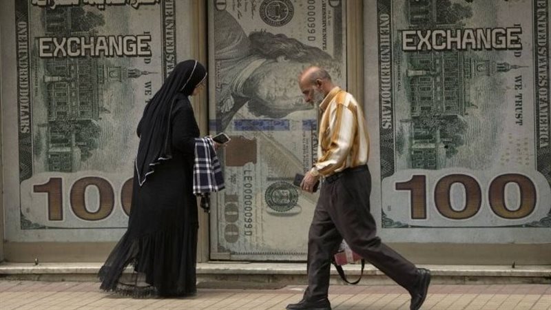 الدولار 