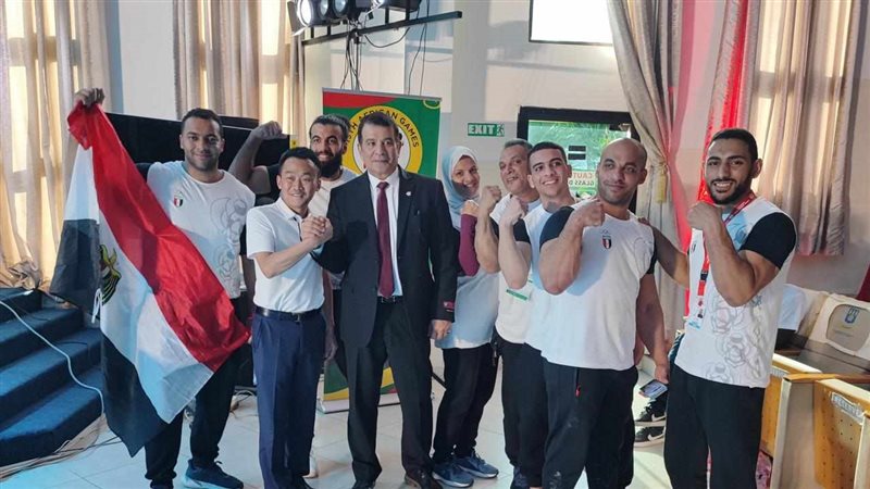 منتخب المصارعة، فيتو