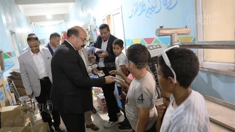 محافظ اسوان يزور