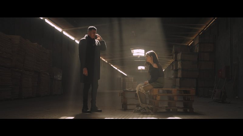 مسلسل سر إلهي، فيتو