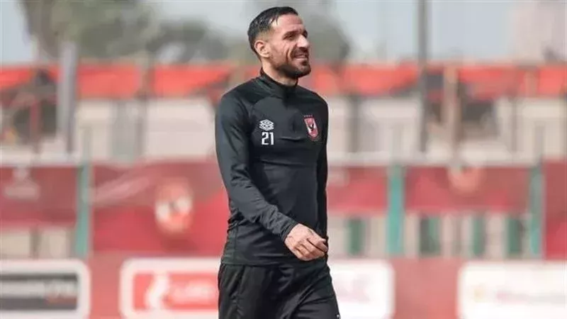 علي معلول، فيتو