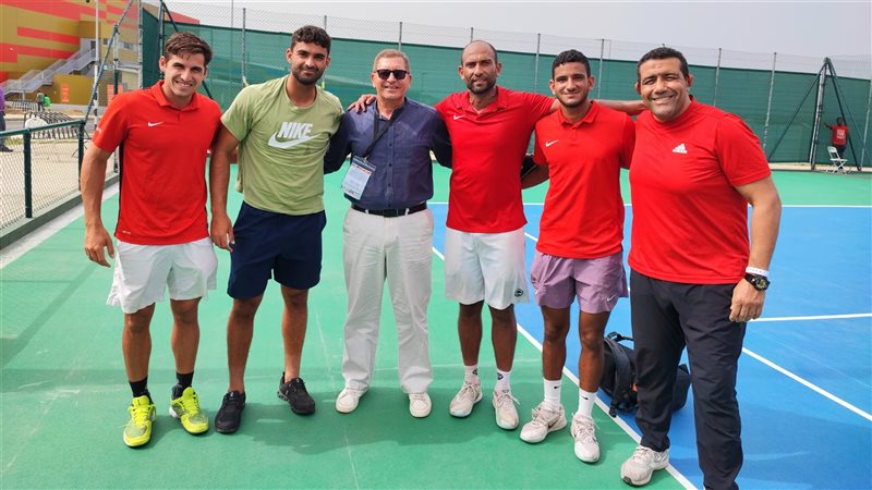 منتخب رجال التنس،