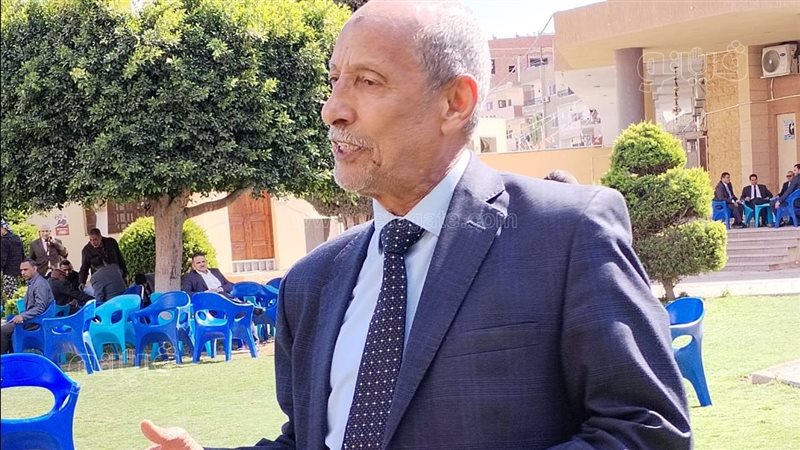 نقيب المحامين يتابع