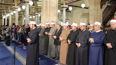 برواية حفص وهشام والدوري، الأزهر يستضيف آلاف المصلين في صلاتي العشاء والتراويح 