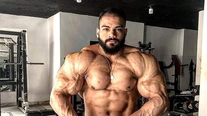أيمن مجدي بطل كمال