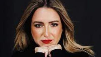 الموت يفجع الفنانة رولين القاسم 