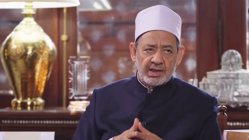 الدكتور أحمد الطيب،