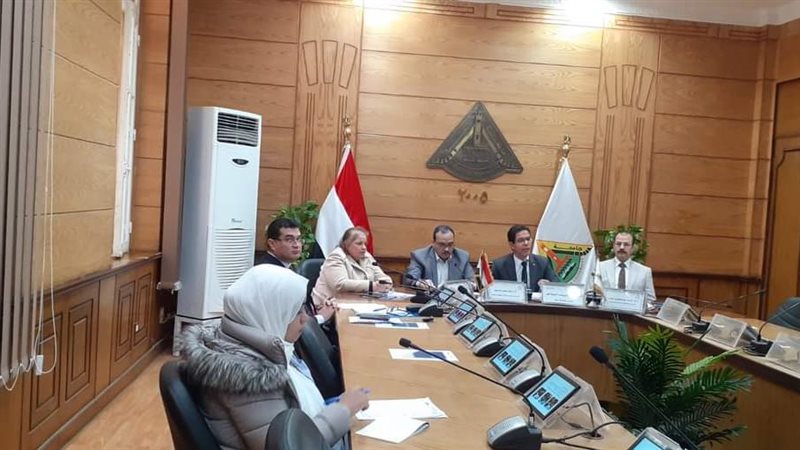 جامعة بنها، فيتو