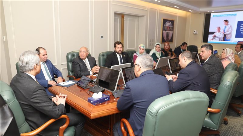 حسن شحاتة وزير العمل،فيتو