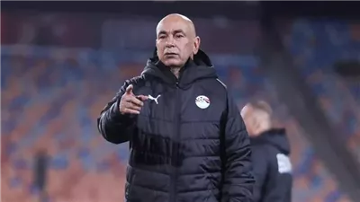 بشير التابعي يكشف سبب استعانة حسام حسن بأكبر عدد من لاعبي الأهلي