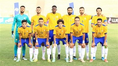 تعطل طائرة فريق الإسماعيلي في الأجواء الليبية وعودتها لمطار بني غازي
