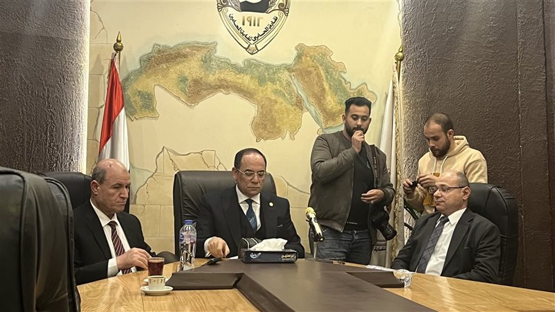 اللجنة القضائية المشرفة
