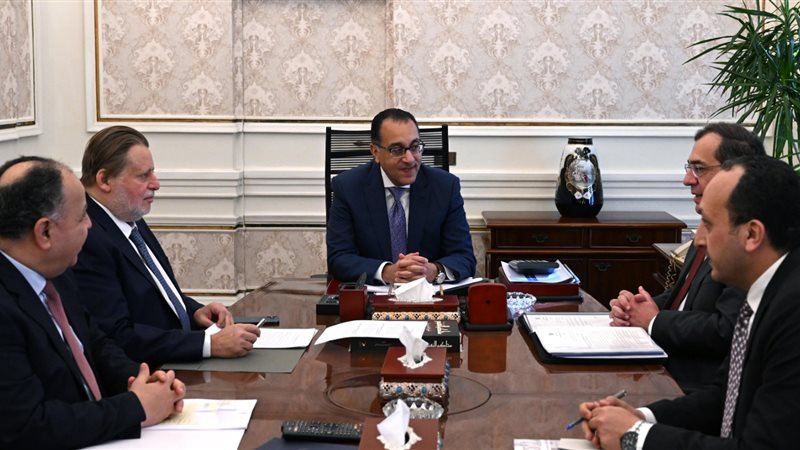اجتماع برئاسة الدكتور