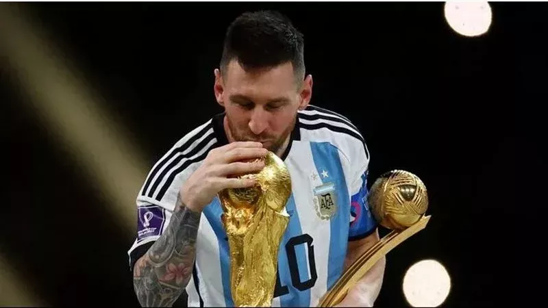 ميسي، فيتو