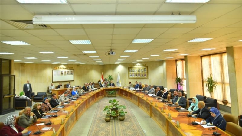 اجتماع مجلس جامعة