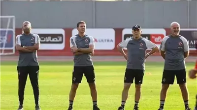 دوري أبطال أفريقيا، الجهاز الفني للأهلي يراجع خطة مباراة سيمبا بالمحاضرة الختامية