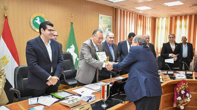محافظ الشرقية يترأس