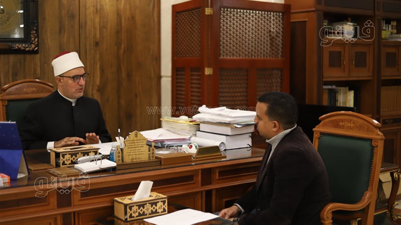 الدكتور نظير عياد
