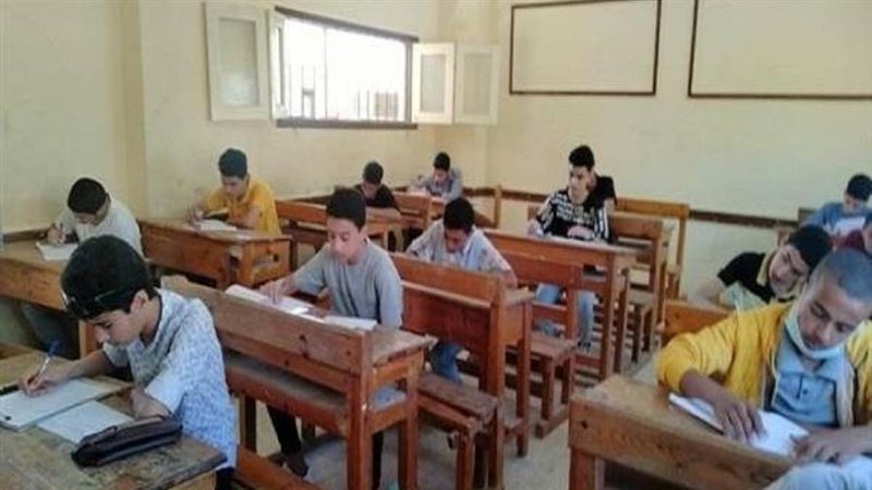 امتحانات نهاية العام