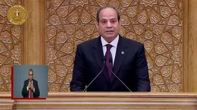 معلومات الوزراء: السيسي أكد أن طريق بناء الأوطان ليس مفروشا بالورود (فيديو)