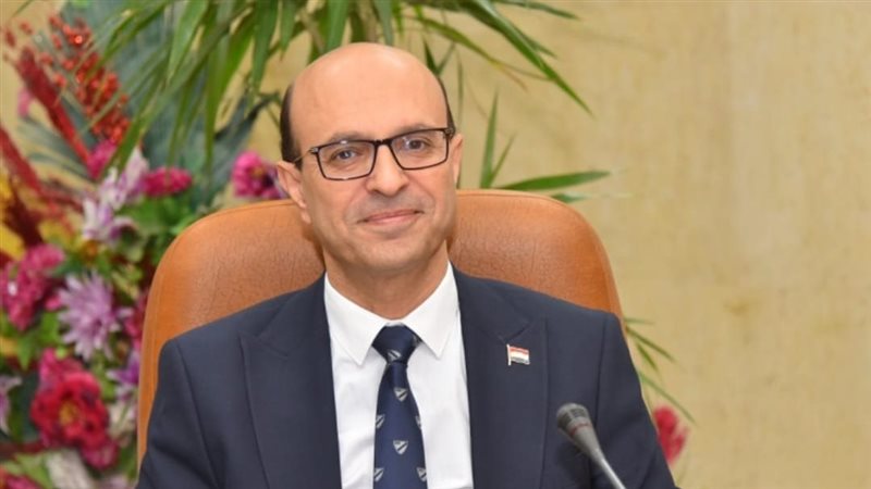 رئيس جامعة أسيوط،