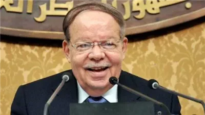 5 محطات فى حياة الراحل أحمد فتحي سرور.. 21 عامًا رئيسًا لمجلس الشعب.. سر حبه لمهنة المحاماة.. وتولى حقيبة التربية والتعليم في عام 1986