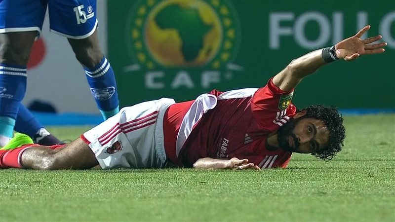 حسين الشحات ، فيتو