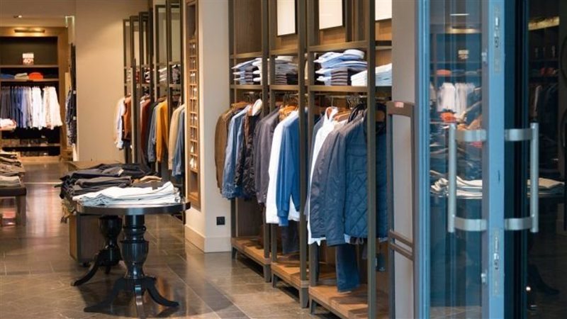 أسعار الملابس والأحذية