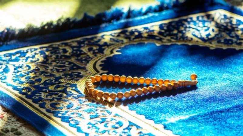 ما حكم إقامة الحضرة