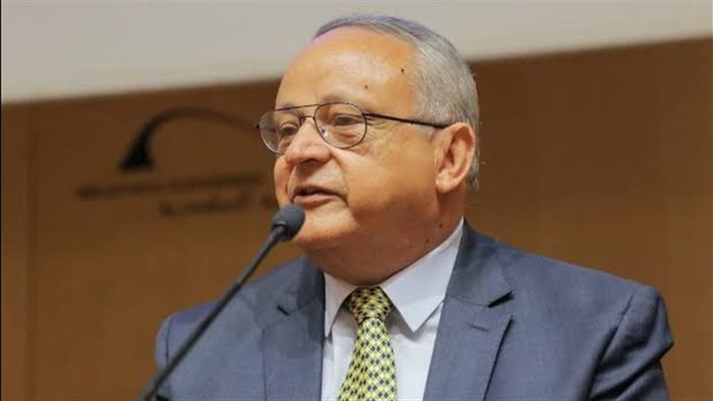 د.أحمد زايد. فيتو