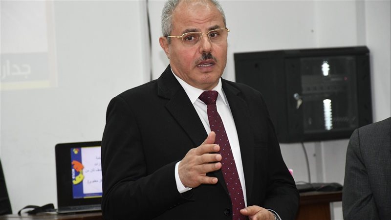 الدكتور ناصر مندور