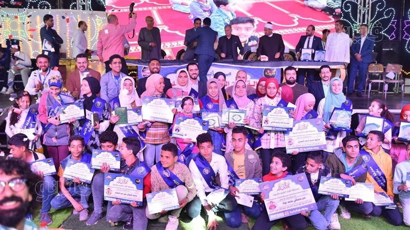 تكريم 500 من حفظة