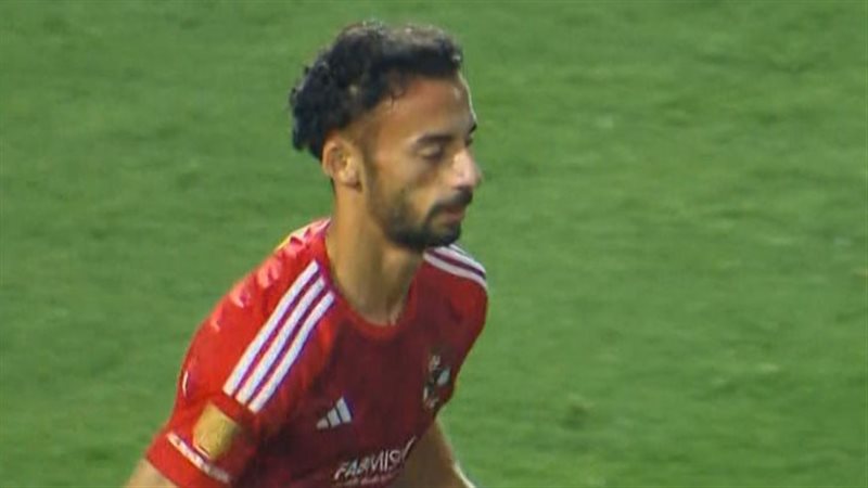 أحمد عبد القادر لاعب
