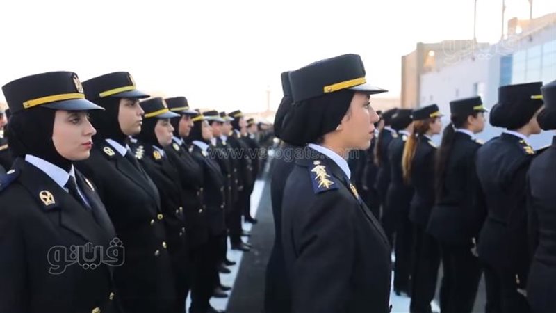 الشرطة النسائية تشارك