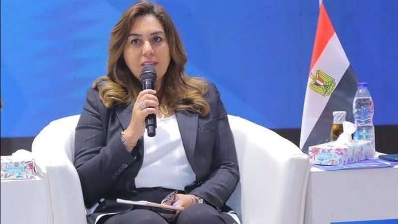 الدكتورة منال عوض