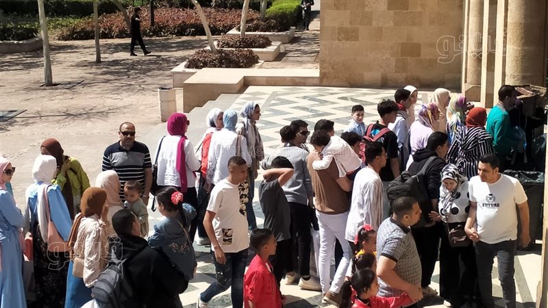 اقبال المواطنين على