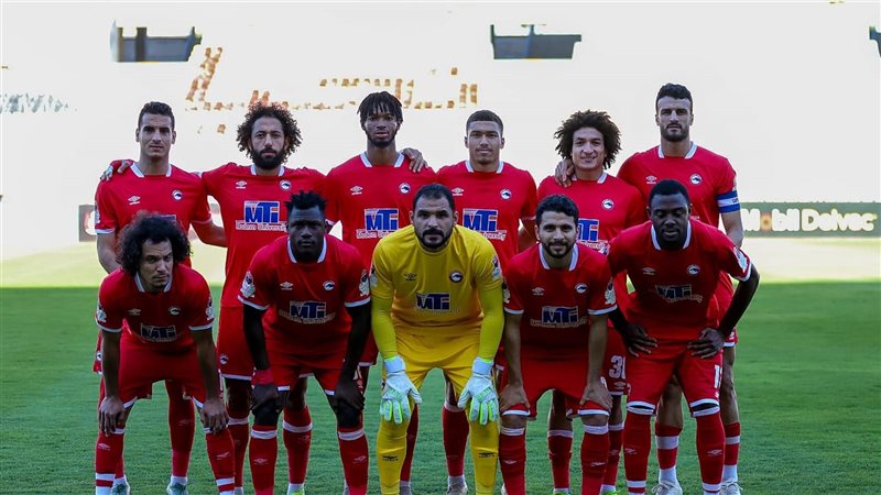 فيوتشر، فيتو