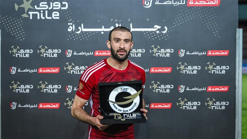عمر كمال عبد الواحد،