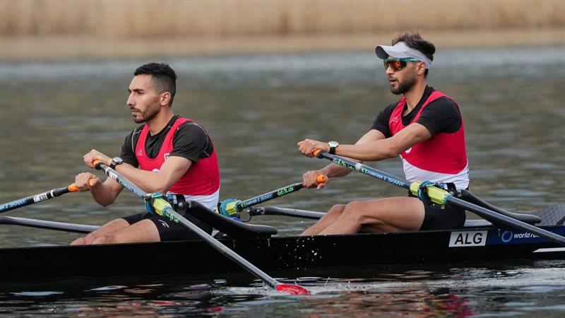 منتخب التجديف، فيتو