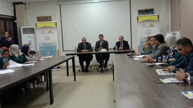 رئيس جامعة بنها يفتتح