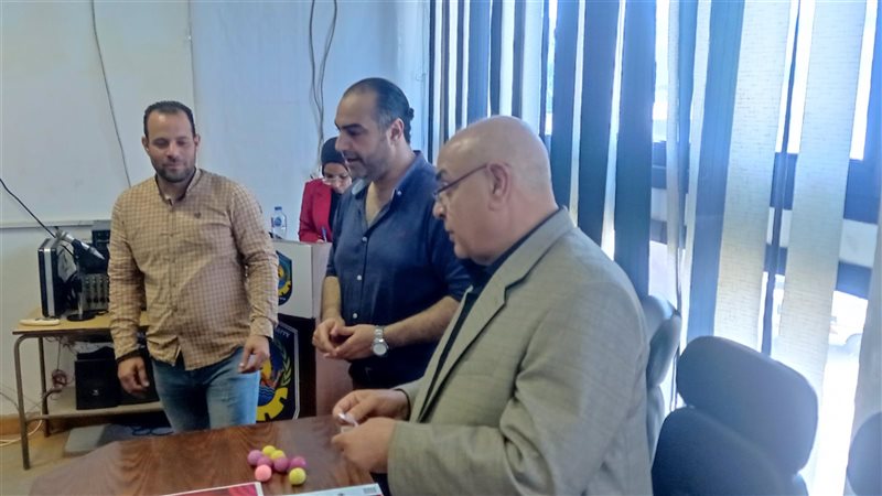 مهرجان بؤرة المسرحي،فيتو