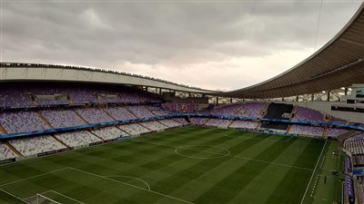 ملعب هزاع بن زايد يستعد لاستضافة لقاء الهلال والعين بأبطال آسيا (فيديو)