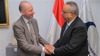 تعاون ثقافي بين مكتبة الإسكندرية و