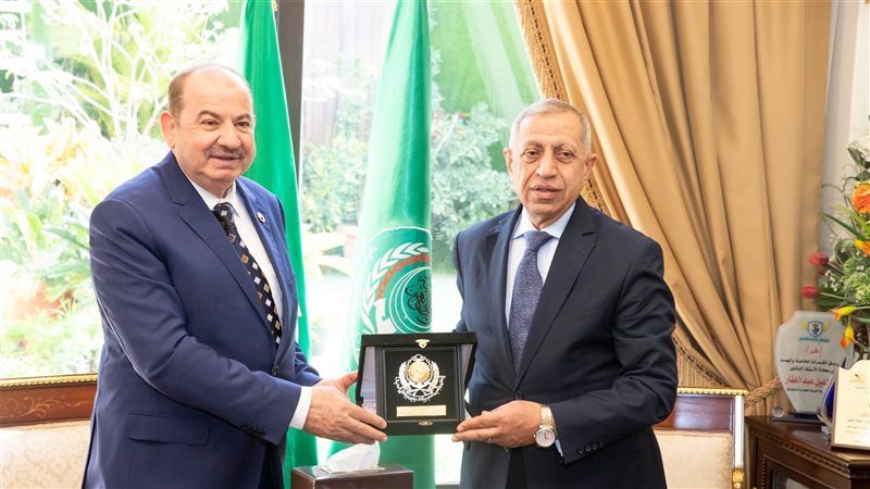  اللواء محمود نافع