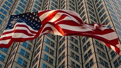 مخالفة للتوقعات، طلبات إعانة البطالة الأمريكية الأسبوعية تتراجع لـ 216 ألفا 