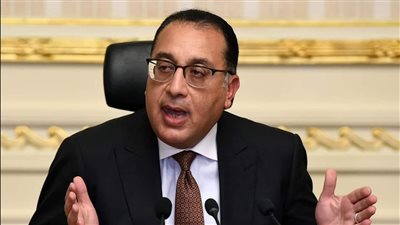 رئيس الوزراء يستعرض تقريرا حول خطة الثقافة لتفعيل مخرجات الحوار الوطني